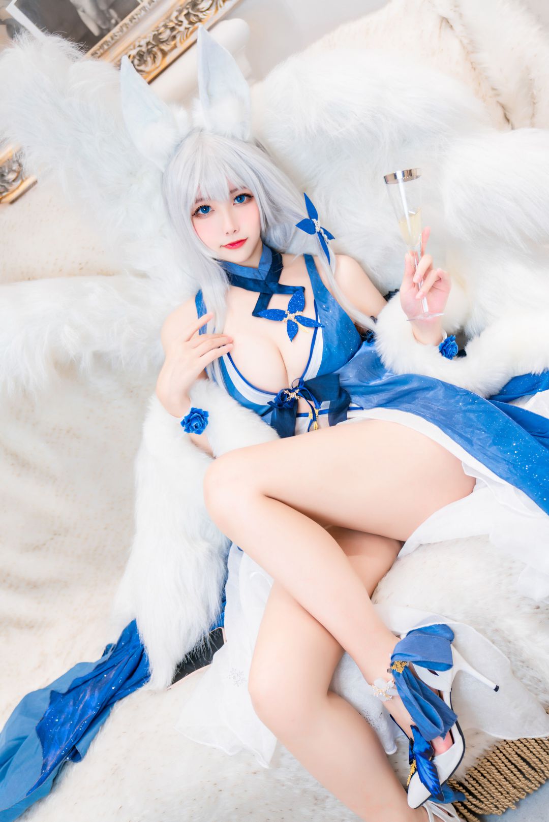 [COS写真]微博妹子Momoko葵葵–信浓礼服插图4